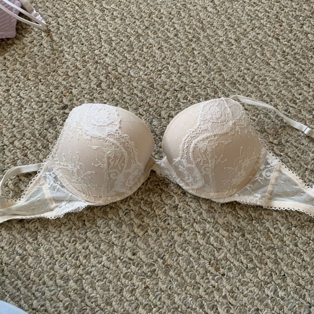 Victoria’s Secret bra